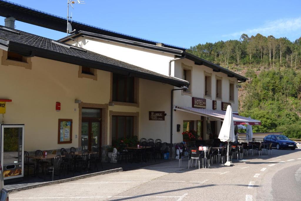 Hotel Restaurante Canero ภายนอก รูปภาพ