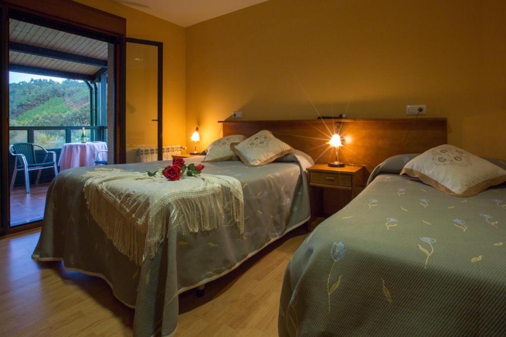 Hotel Restaurante Canero ภายนอก รูปภาพ